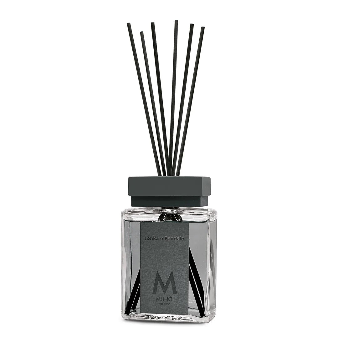 Muhà Luxe Perfume Diffuseur Ambiance avec Bâtonnets Tonka et Bois de Santal 200 Ml