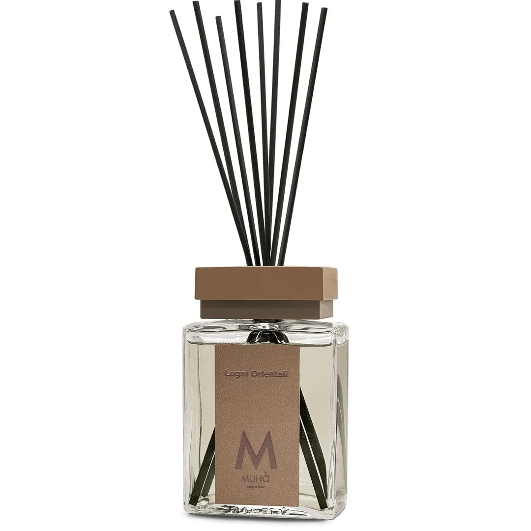 Muhà Luxe Perfume Raumdiffusor mit Holzstäbchen Orientalisches Holz 1.000 ml