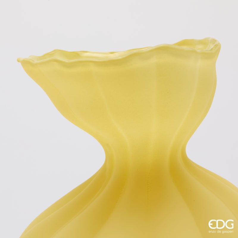 edg enzo de gasperi edg enzo de gasperi vaso flow sinuoso h 305 cm d 195 cm waterproof vetro satinato giallo ean 8059824630599