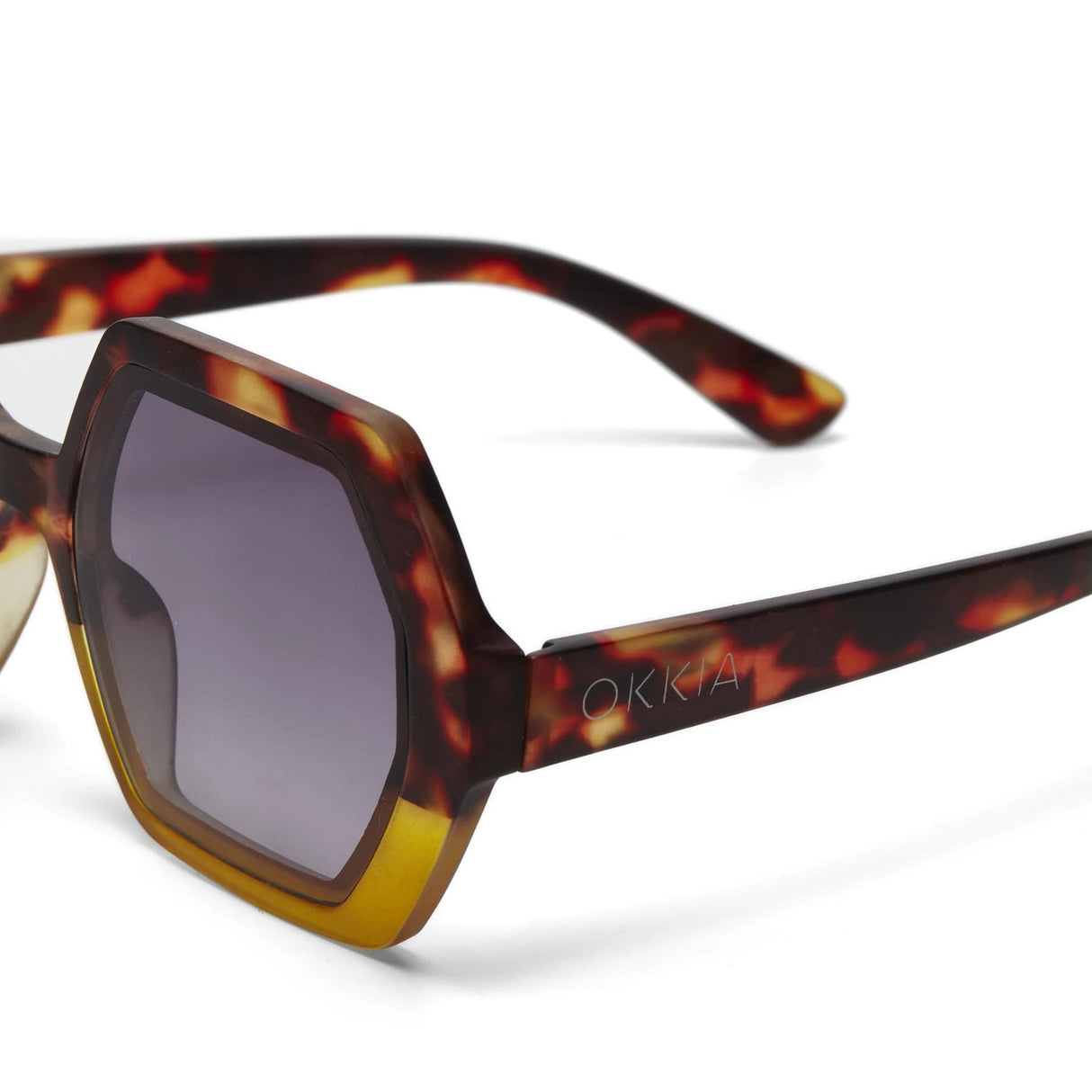 okkia okkia occhiale da sole premontato esagonale mod emma havana yellow ean 8055773193864