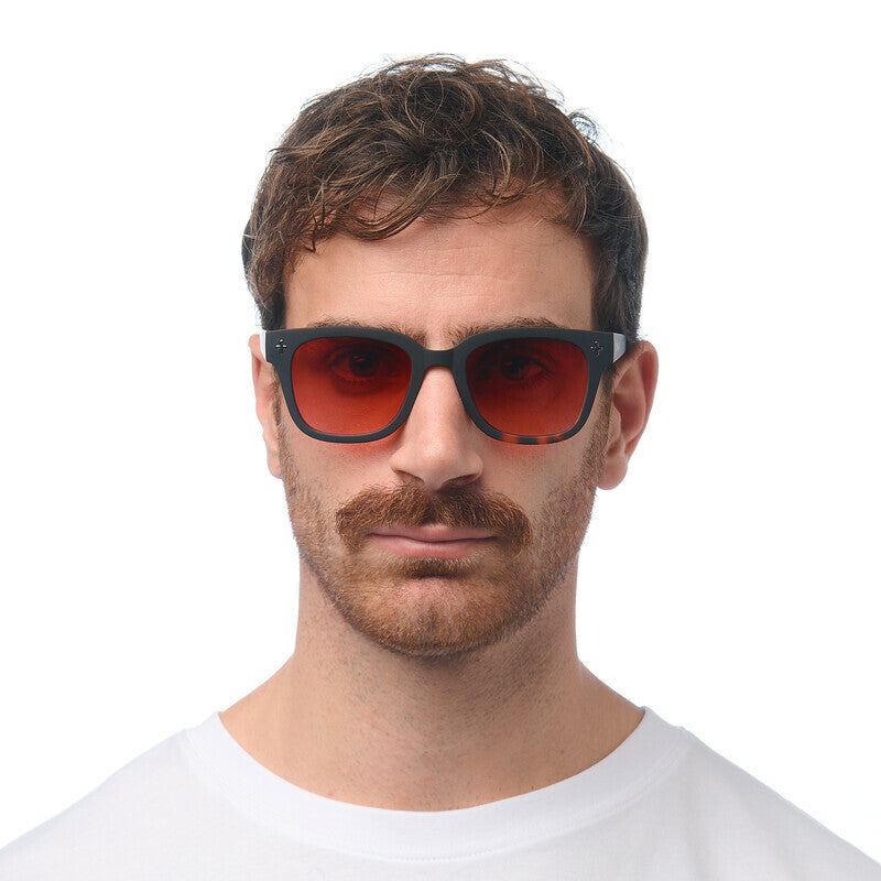 okkia okkia occhiale da sole premontato mod giovanni translucid havana black soft touch con lenti rosso ean 8056211375293