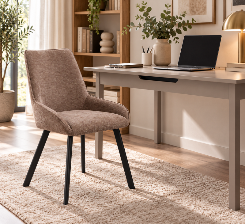 DI.MO Stuhl Kim aus Stoff in Taupe mit schwarzen Metallbeinen 57 x 52 x 87 cm – Moderner Esszimmer- und Wohnzimmerstuhl
