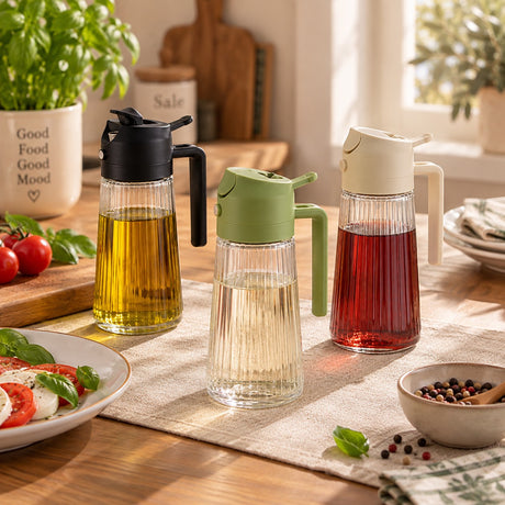 Ad Trend Ölflasche aus Glas und Kunststoff 400 ml Ø7,5xH19 cm – 1 Stk. sortiert