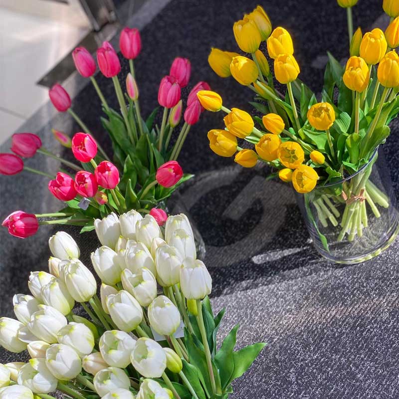EDG Enzo De Gasperi Strauß aus 5 geschlossenen Tulpen Gummi H 40 cm Mauve