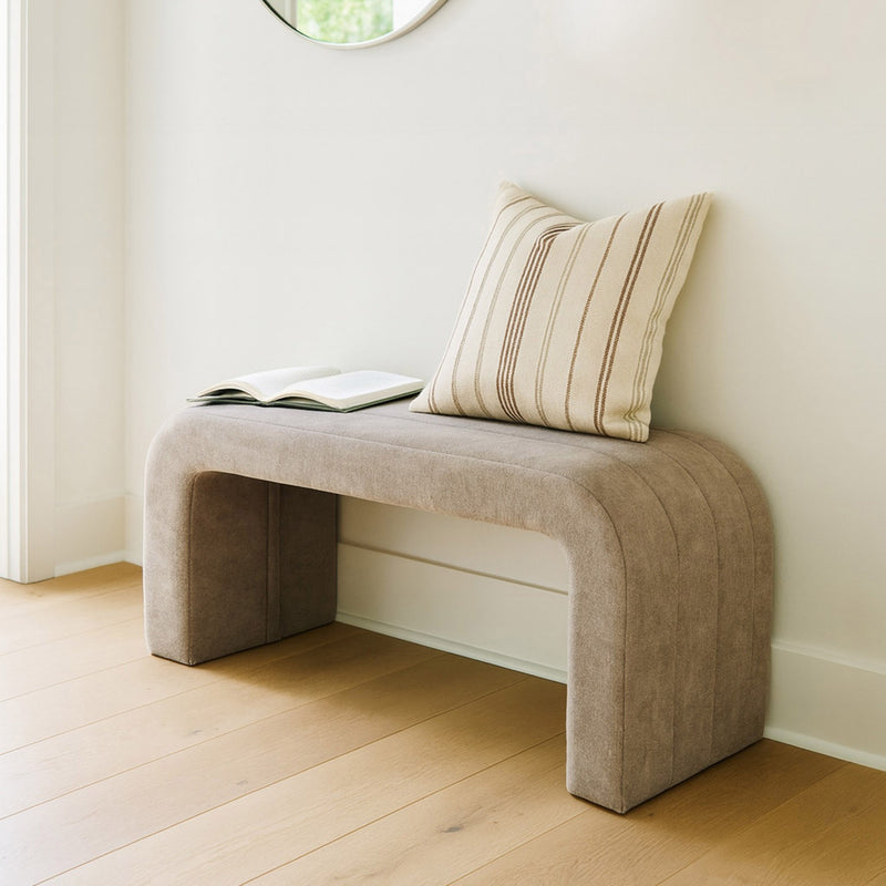 Versa Gepolsterter Sitzhocker Beige