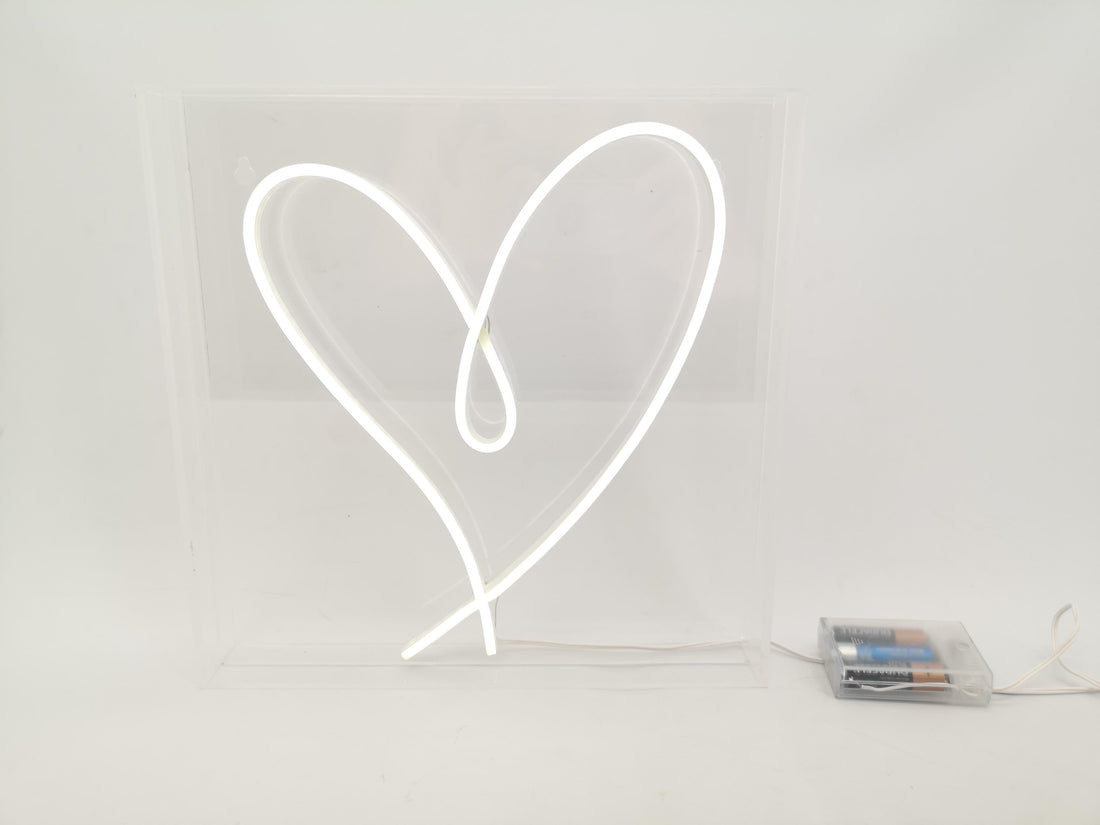 Vimin Box Herz LED stilisiert in Acryl-Box