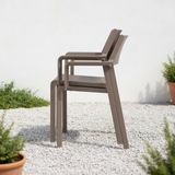 Due sedie Trill Armchair impilate - location aggiunta