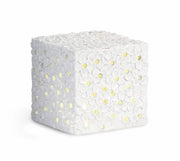 Cupido&Co. Weißer Würfel mit Blumen und LED 100 x 100 x 100 mm mit Schachtel
