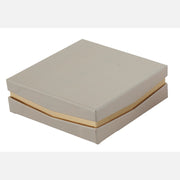 L'Arcolaio Glatte Konfektschachtel Tortora 13 x 13 x 4 cm – Elegante Gastgeschenkbox 1 Stück