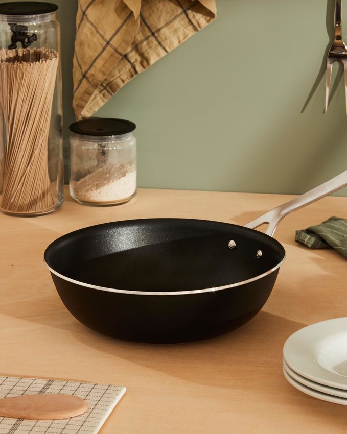 alessi alessi pots pans padella alta d 28 cm con manico nero ean 8003299496679