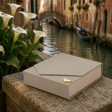larcolaio larcolaio scatola liscia portaconfetti 13 x 13 x 4 cm bomboniera tortora 1 pz ean 8059558630131