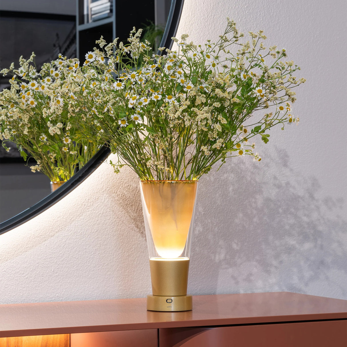 zafferano zafferano soffio vase lampada da tavolo portatile ledtouch dimmer oro ambra ean 8054040726507