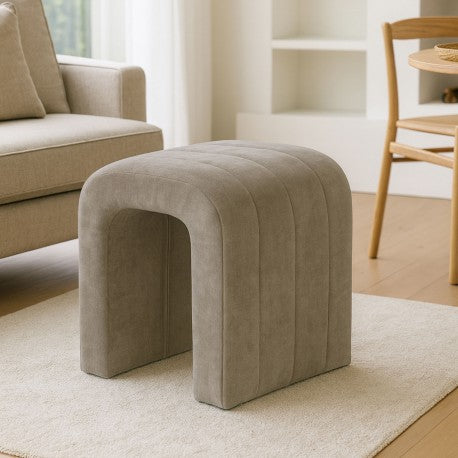 Versa Gepolsterter Hocker Beige